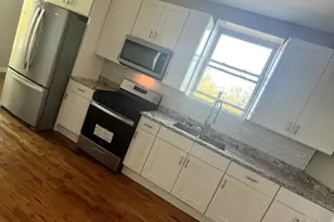 501 W 60th Pl, Chicago, IL 60621 - Photo 6