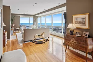 445 E North Water St, Chicago, IL 60611 - Photo 8