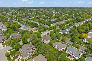 2412 Wild Timothy Rd, Naperville, IL 60564 - Photo 48