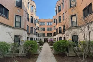 1217 W Granville Ave, Chicago, IL 60660 - Photo 1