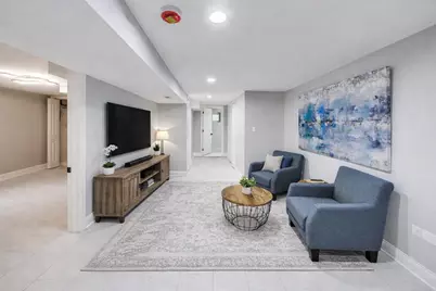 2227 Foster Street, Evanston, IL 60201 - Photo 16