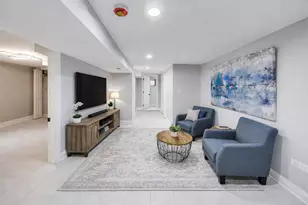 2227 Foster St, Evanston, IL 60201 - Photo 16