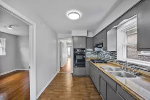 9520 S Yale Ave, Chicago, IL 60628 - Photo 14