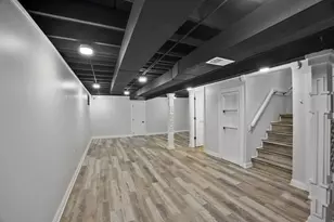 9520 S Yale Ave, Chicago, IL 60628 - Photo 18