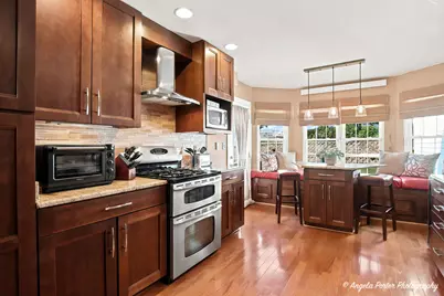 910 Sweetflower Drive, Hoffman Estates, IL 60169 - Photo 14