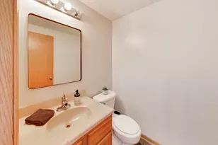 18 New Haven Dr, Cary, IL 60013 - Photo 8