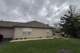 229 Steeplechase Cir, Bourbonnais, IL 60914 - Photo 8