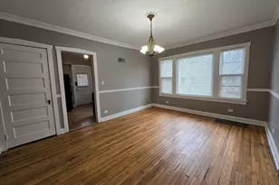 249 E Park Blvd, Villa Park, IL 60181 - Photo 8