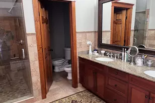 1026 Lincoln Ln, Elk Grove Village, IL 60007 - Photo 26