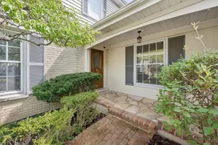2629 Illinois Rd, Northbrook, IL 60062 - Photo 2