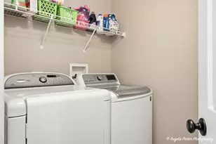 6044 Canterbury Ln, Hoffman Estates, IL 60192 - Photo 22