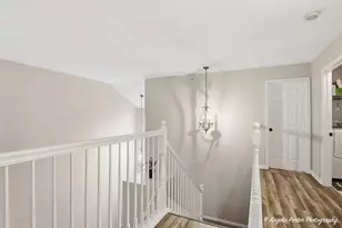 6044 Canterbury Ln, Hoffman Estates, IL 60192 - Photo 14