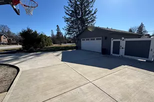 2 W Ridge Ave, Prospect Heights, IL 60070 - Photo 18