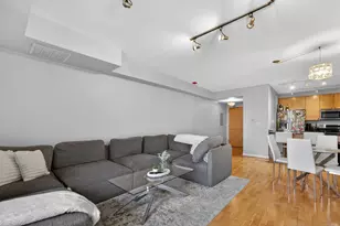 1212 N Wells St, Chicago, IL 60610 - Photo 8