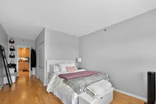 1212 N Wells St, Chicago, IL 60610 - Photo 14