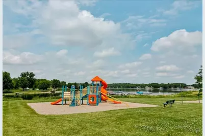 422 Pembroke Road SW, Poplar Grove, IL 61065 - Photo 40