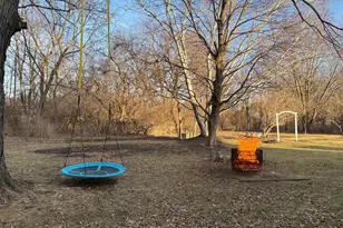 422 Pembroke Rd SW, Poplar Grove, IL 61065 - Photo 28