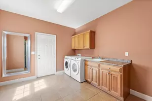 1818 Benodot St, Champaign, IL 61822 - Photo 12