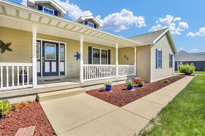 44 Hillcrest Drive, Tuscola, IL 61953 - Photo 4