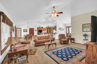 44 Hillcrest Drive, Tuscola, IL 61953 - Photo 10