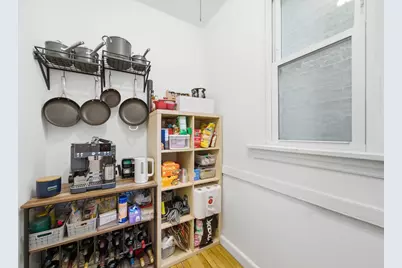 1539 W Addison Street, Chicago, IL 60613 - Photo 18