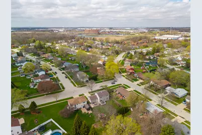 1285 N Lyle Avenue, Elgin, IL 60123 - Photo 32