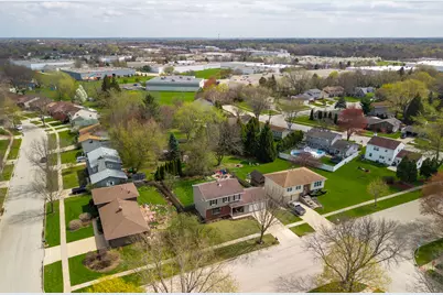 1285 N Lyle Avenue, Elgin, IL 60123 - Photo 30