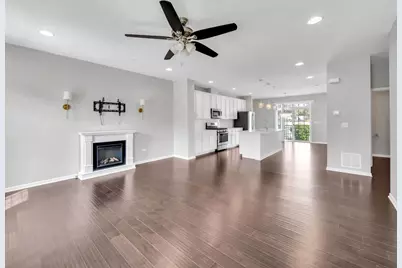 2534 Huntleigh Lane, Woodridge, IL 60517 - Photo 6