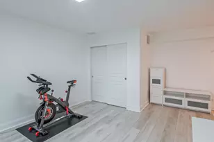 2804 Neubauer Circle, Lindenhurst, IL 60046 - Photo 20