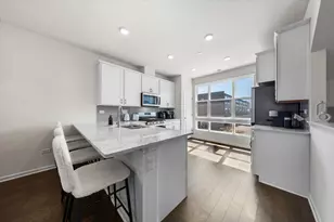 2217 Venture Dr, Schaumburg, IL 60193 - Photo 10