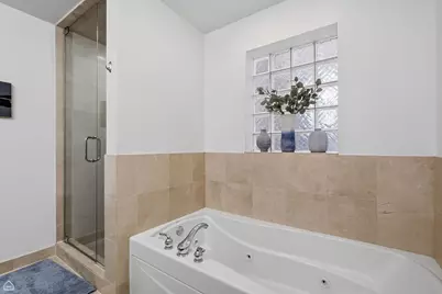 3537 N Reta Avenue #2, Chicago, IL 60657 - Photo 12