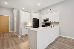 939 W Madison St, Chicago, IL 60607 - Photo 6