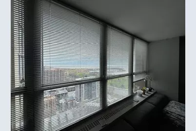 655 W Irving Park Road #3408, Chicago, IL 60613 - Photo 6