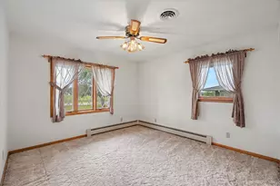 208 W Cemetery Rd, Roberts, IL 60962 - Photo 22