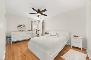 9030 Kenton Ave, Skokie, IL 60076 - Photo 14