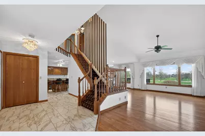 1224 Bellevue Drive, Dekalb, IL 60115 - Photo 8