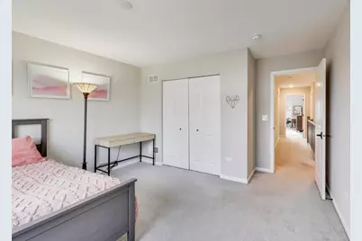 3223 N Heritage Lane, Arlington Heights, IL 60004 - Photo 22