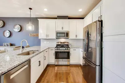 3223 N Heritage Lane, Arlington Heights, IL 60004 - Photo 10