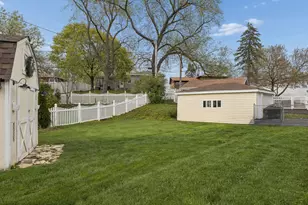 16729 Normandy Dr, Tinley Park, IL 60477 - Photo 12