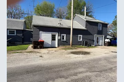 104 S State Street, Lincoln, IL 62656 - Photo 6