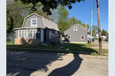 104 S State Street, Lincoln, IL 62656 - Photo 1