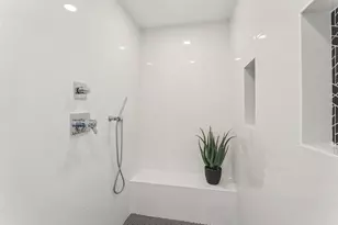 4445 N Magnolia Ave, Chicago, IL 60640 - Photo 24