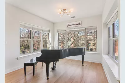 4445 N Magnolia Avenue #3, Chicago, IL 60640 - Photo 12