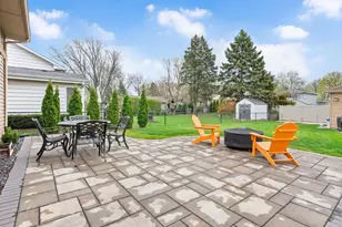 1406 E Elm St, Wheaton, IL 60189 - Photo 18