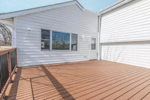 39763 N Rena Ave, Antioch, IL 60002 - Photo 16