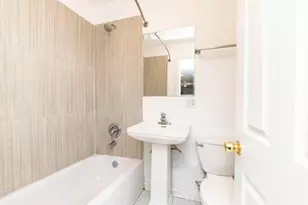 6136 N Mozart St, Chicago, IL 60659 - Photo 6