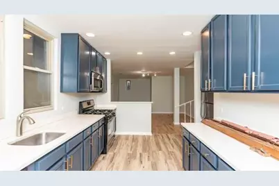 6136 N Mozart Street #1, Chicago, IL 60659 - Photo 2