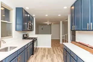 6136 N Mozart St, Chicago, IL 60659 - Photo 2