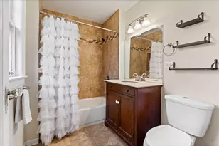 9542 S Campbell Ave, Evergreen Park, IL 60805 - Photo 14
