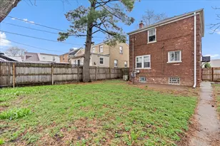 9542 S Campbell Ave, Evergreen Park, IL 60805 - Photo 20